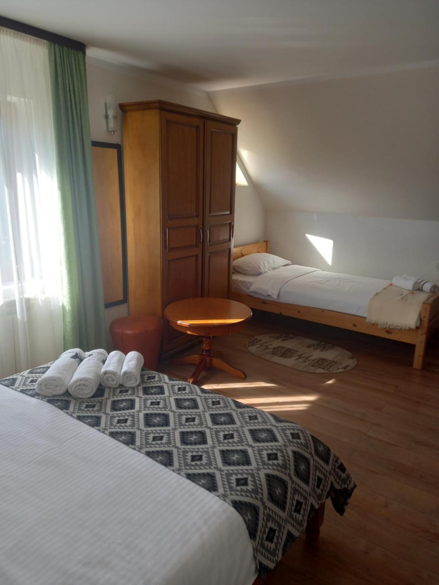 Pensiunea Alunis Hotel Sadova  Eksteriør billede